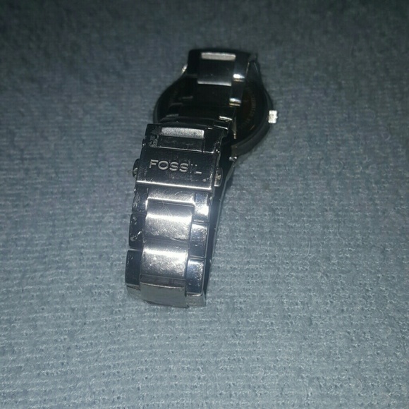 - FOSSIL WATCH - Picture 2 of 2